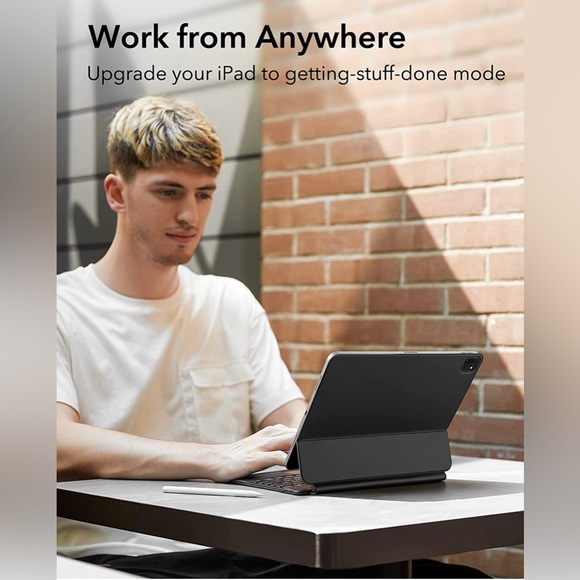 BNWB ESR IPad Pro 12.9 Magnetic Keyboard Case/BLACK - Picture 3 of 8